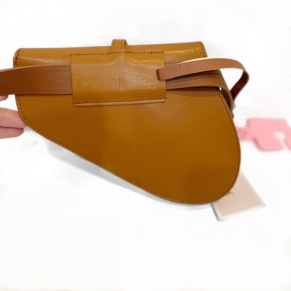 NWT Juicy Couture Cognac Belted Saddle Bag/Fanny Pack, Sz Med/Lg - Picture 12 of 15
